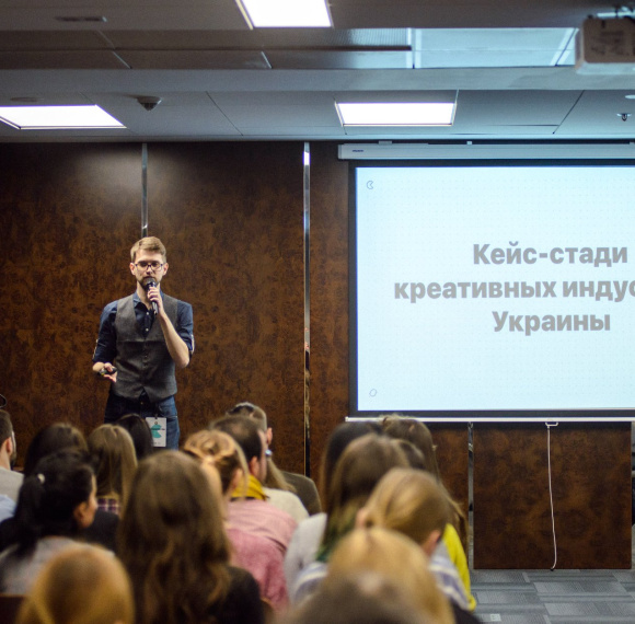 cases-media-08